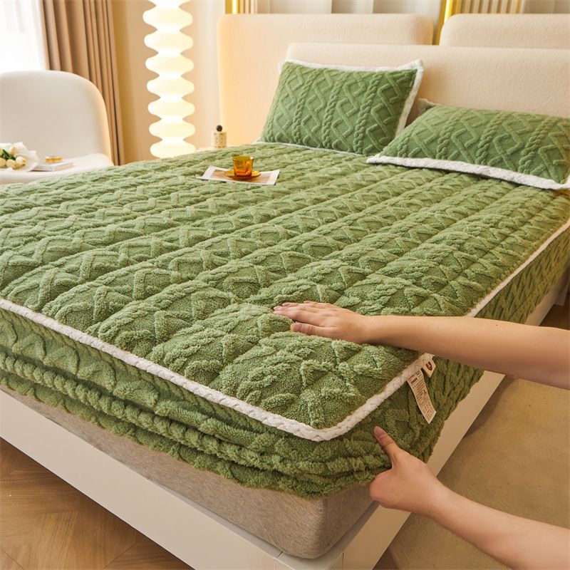 🛏️ 50% OFF! 🎁 WARM FITTED BED SHEET - Brushed Flannel & Deep Pocket (Up to 40cm), Non-Slip Corners for All-Season Comfort❄️🛌