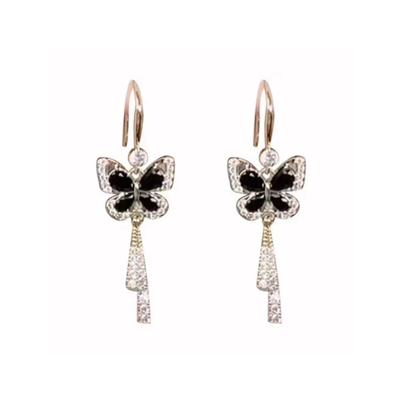 🎁Ideal gift - earrings in the shape of a butterfly with tassel