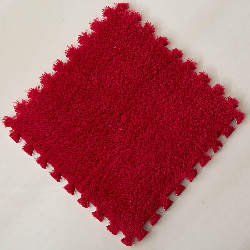 Patchwork Cozy Bedroom Rug - DIY your own bedroom carpet!