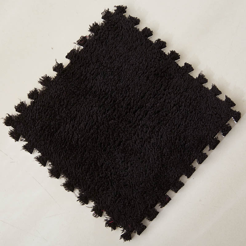 Patchwork Cozy Bedroom Rug - DIY your own bedroom carpet!
