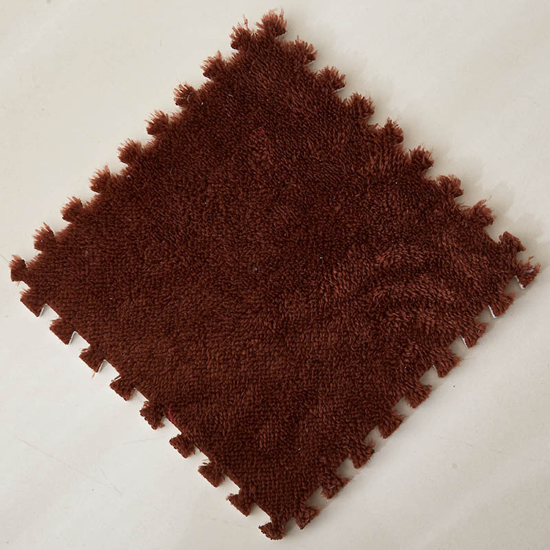 Patchwork Cozy Bedroom Rug - DIY your own bedroom carpet!