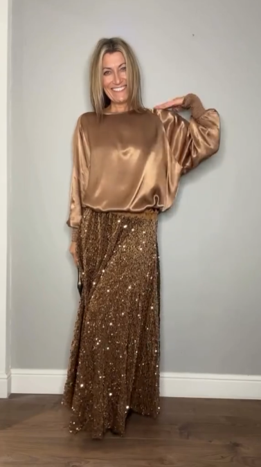 ✨New Arrival✨Women's Long Sleeve Top & Sequin Maxi Skirt Two-Piece Set