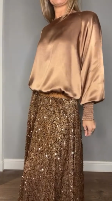 ✨New Arrival✨Women's Long Sleeve Top & Sequin Maxi Skirt Two-Piece Set