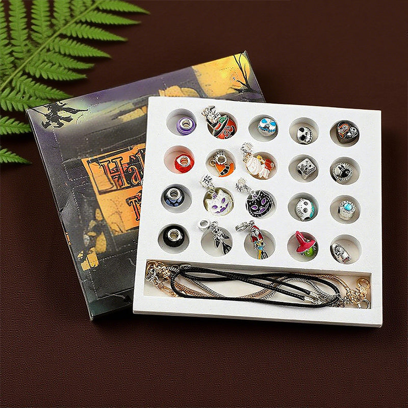 🎃👻Halloween DIY Treasures Charm Bracelet🎁