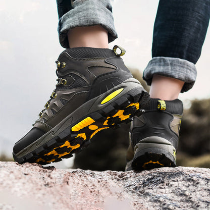 High-Top Lightweight Non-Slip Hiking Shoes